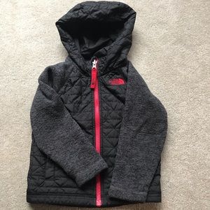 Toddler boy Northface quilted jacket size 3T